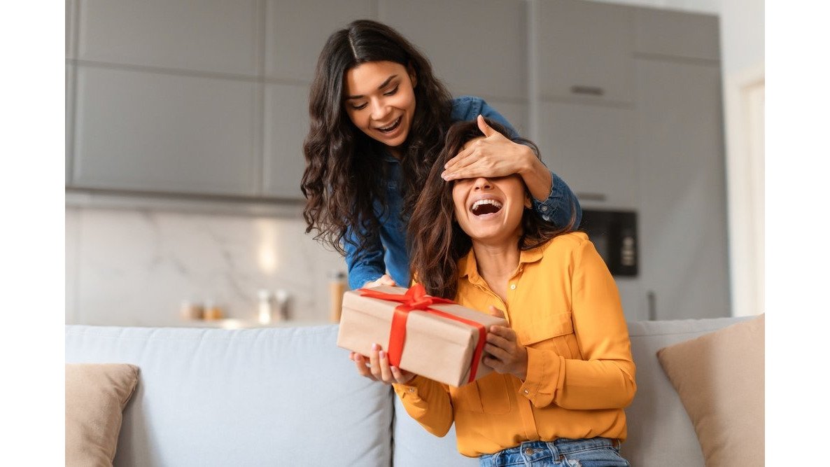 Creative Corporate Gifting Ideas for Employees