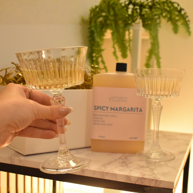 Cocktail Gift Box Delivery for Employees: 2026 Guide