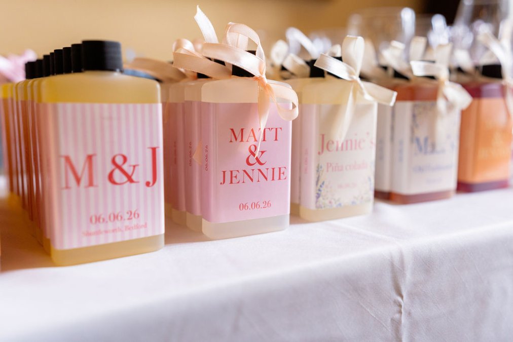 Bespoke Cocktail Boxes for Wedding Favours: The Complete Guide
